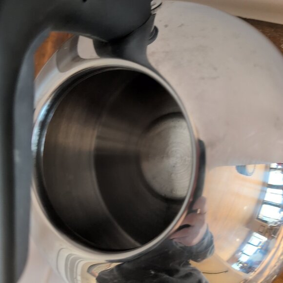 2 Quart KitchenAid Stainless Steel Whistling Tea Kettle - Picture 4 of 7